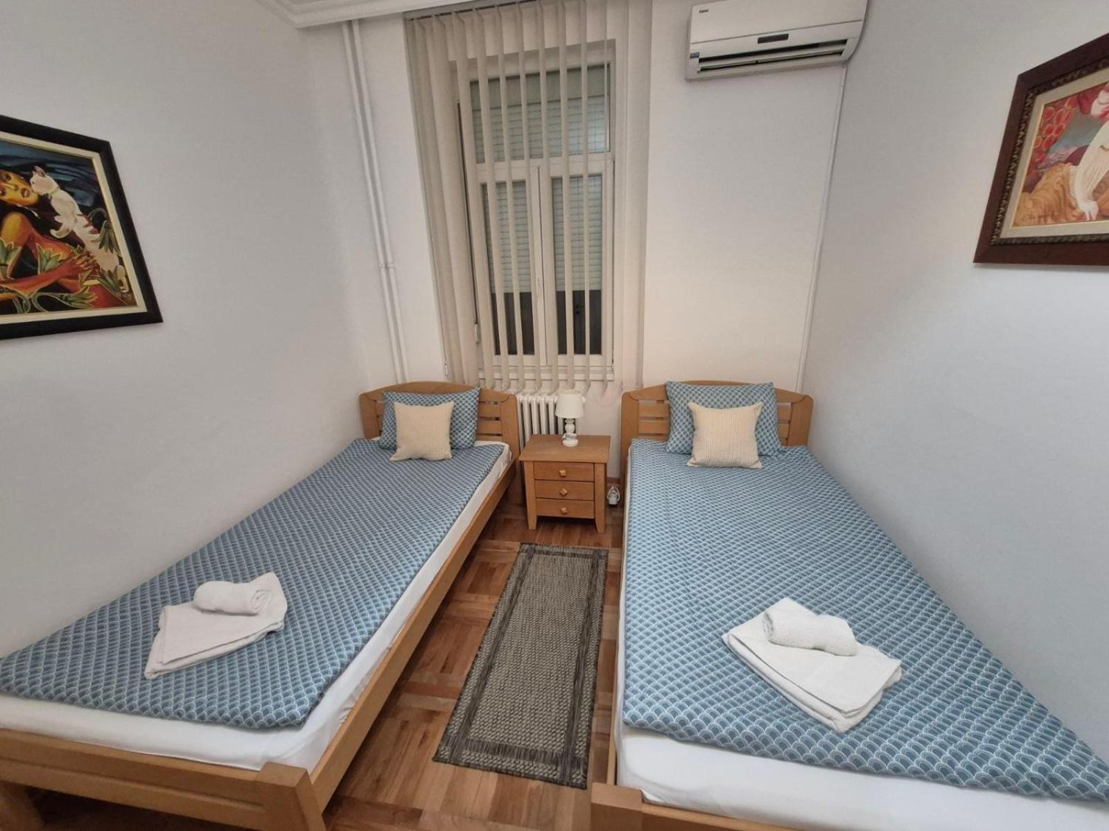 Authentic Belgrade Centre Apartments For Large Groups, Republic Square - Up To 47 People In 5 Apartments Room photo