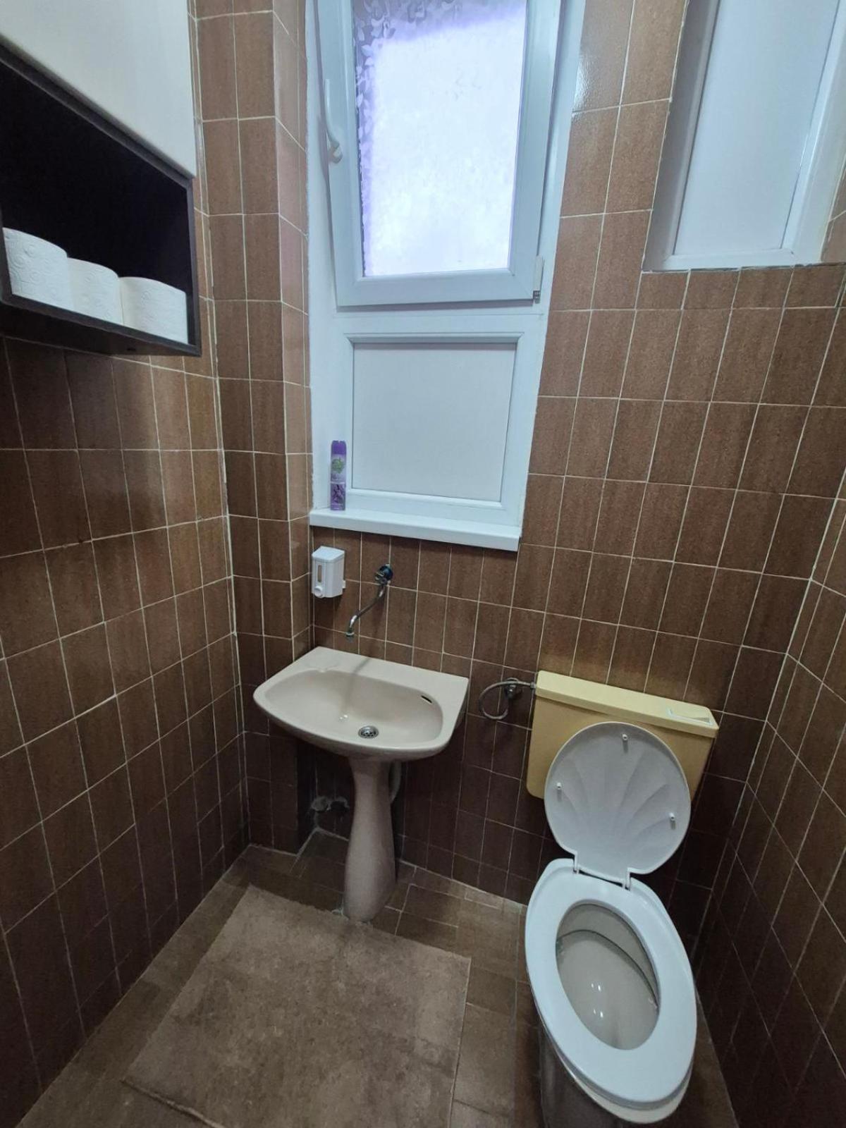 Authentic Belgrade Centre Apartments For Large Groups, Republic Square - Up To 47 People In 5 Apartments Room photo